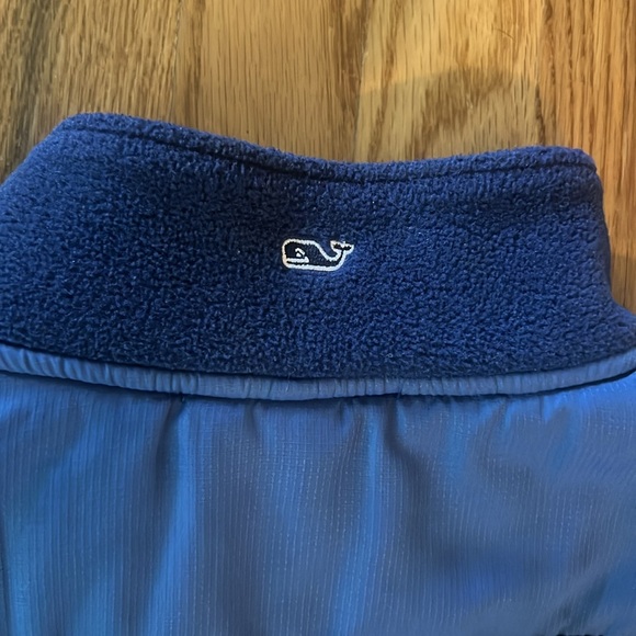 Vineyard Vines fleece vest - Picture 8 of 10